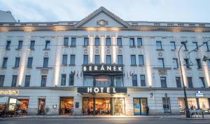Budova, v ktorej sa hotel nachádza