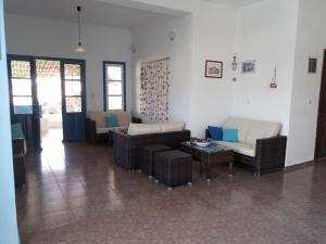 A seating area at Drouga's Studios & Suites Astypalaia Greece