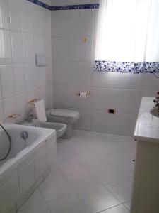 O baie la Villa Claudia indipendente con piscina ad uso esclusivo