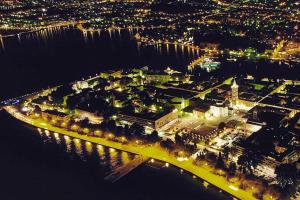 Výhľad na mesto Zadar alebo výhľad na mesto priamo z penziónu