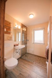 Un baño de Hotel Birkenhof