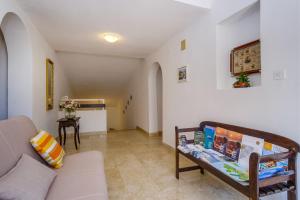 Posedenie v ubytovaní Apartments Mirella