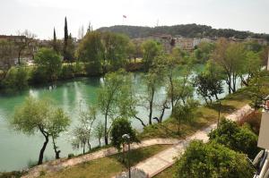 Foto dalla galleria di River Hotel a Manavgat