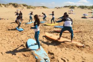 Fotografia z galérie ubytovania La Wave Surf House & School v destinácii Somo