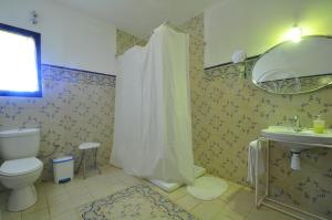 Koupelna v ubytování Casa Rural El Abuelo Alonso