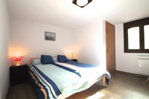 Postel nebo postele na pokoji v ubytování Llorts, Casa Rustica, Ordino, Zona Vallnord