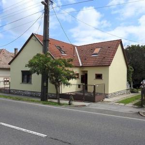 Barackos Vendégház Bár 7711 Bár, Szabadság utca 58 kép - 2
