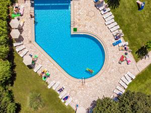 Bazén v ubytování Hotel Palmyra nebo v jeho okolí