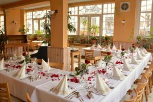 Restaurace v ubytování Ducky’s Restaurant | Events | Hotel