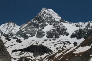 a large mountain with snow on it at well-dorado in Kals am Großglockner