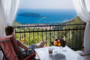 Gallery image of Holiday Home La Musica in Budva +26 photos