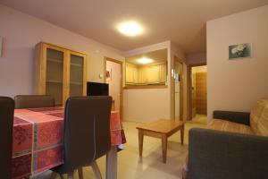 Μια τηλεόραση ή/και κέντρο ψυχαγωγίας στο Salze, Canillo, Zona Grandvalira