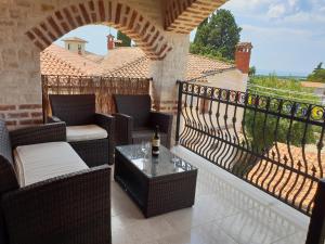 Balkón nebo terasa v ubytování Apartments P&B