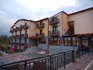 Budova, kde se aparthotel nachází