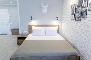 Posteľ alebo postele v izbe v ubytovaní Studio Suite near Lake with Jacuzzi