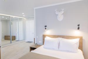 Posteľ alebo postele v izbe v ubytovaní Studio Suite near Lake with Jacuzzi