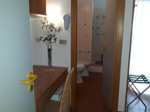Koupelna v ubytování Hotel Leuco'