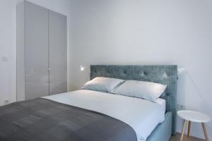Posteľ alebo postele v izbe v ubytovaní Go2Zagreb Chick Apartment Private Parking Available