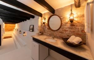 Ванная комната в CLIFFSIDE - Boutique Hotel & Spa