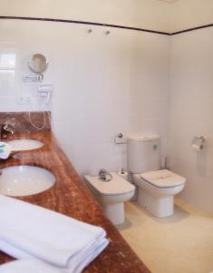 Ванная комната в Hotel Apartamentos Cala Santanyi