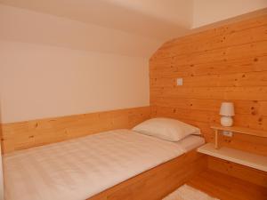 Posteľ alebo postele v izbe v ubytovaní Studio apartman Lakasa
