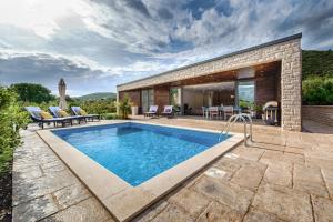 Bazén v ubytování Island Bay Villa Korcula nebo v jeho okolí