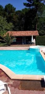 The swimming pool at or close to Chalet Saint Julien en Born