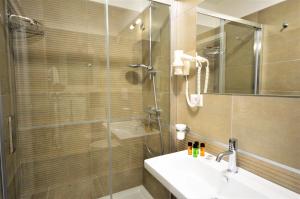 Koupelna v ubytování Hotel Residence Il Gabbiano