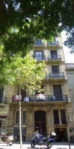 バルセロナにあるOpening Doors Aribauのギャラリーの写真