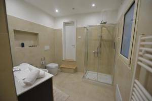 Koupelna v ubytování B&B IL SEGRETO + 29 fotografií