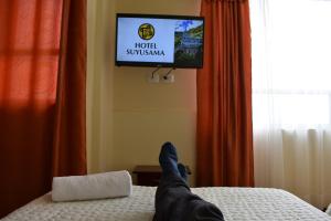 TV a/nebo společenská místnost v ubytování Hotel Suyusama
