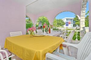 Fotografie z fotogalerie ubytování Villa Neyla v destinaci Vir