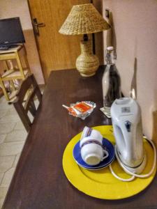 Příslušenství pro přípravu čaje a kávy v ubytování Bed and Breakfast Pieffe