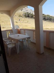 Fotografie z fotogalerie ubytování Apartments Denis v destinaci Metajna + 14 fotografií
