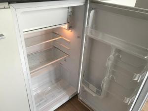 Η κουζίνα ή μικρή κουζίνα στο Lumineux T2 Vieille ville 3 pers parking gratuit - by La Source d'OrFée