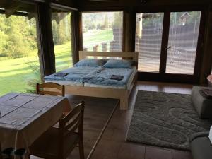 Posteľ alebo postele v izbe v ubytovaní Štúdio Apartmán Pohoda Čingov Slovenský raj
