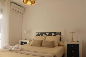 Gallery image of Apartamentos Homelife Roca Tarpeya in Toledo