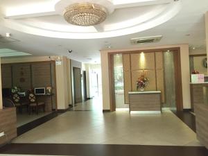 Ο χώρος του λόμπι ή της ρεσεψιόν στο Kitlada Hotel Udonthani