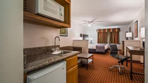 Gallery image of Best Western Inn and Suites Copperas Cove in Copperas Cove