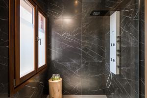 A bathroom at Agave Suites Még 37 kép