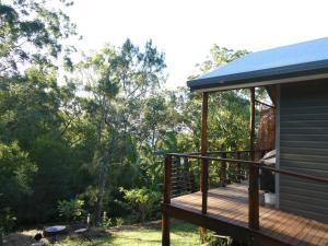 En have udenfor Kookaburra Cottage at Uralba Eco Cottages + 35 billeder