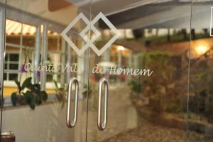 Ein Zertifikat, Auszeichnung, Logo oder anderes Dokument, das in der Unterkunft Quinta Vale do Homem ausgestellt ist