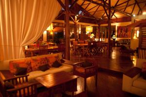 Area lounge atau bar di Nature Lodge