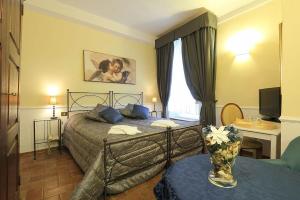 Gallery image of B&B Relais Il Campanile in Florence