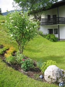 Vonkajšia záhrada v ubytovaní Haus Anne