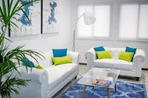 Posedenie v ubytovaní Soho Boutique Bahía Málaga