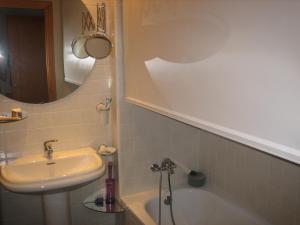 Kúpeľňa v ubytovaní Apartamento Cabo Mar