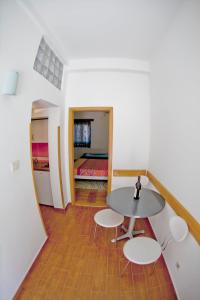 Kuchyň nebo kuchyňský kout v ubytování Apartments Stefan