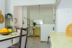 Cucina o angolo cottura di La Casa Di Elda
