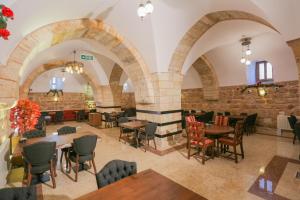 Posezení v ubytování BEHRAMPAŞA OTEL &CAFE &RESTAURANT